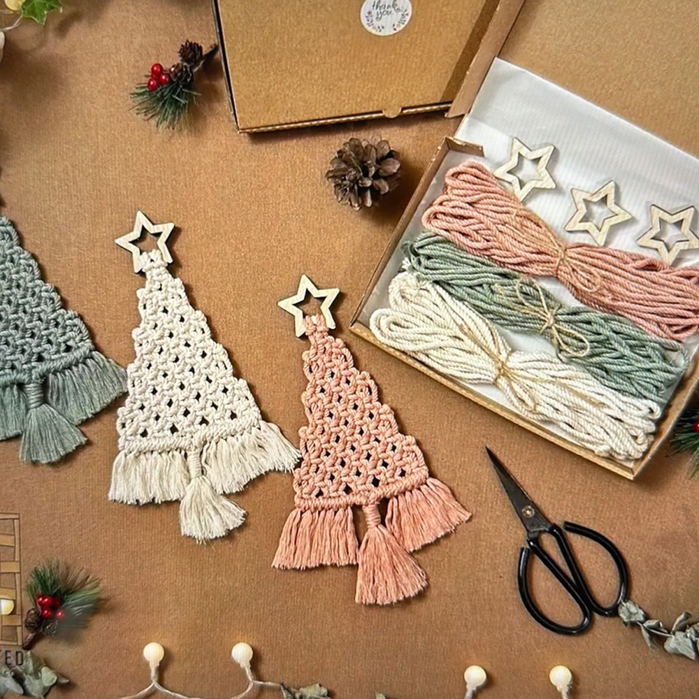 Woven Christmas Tree DIY Kit